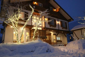 White Silver Hakuba